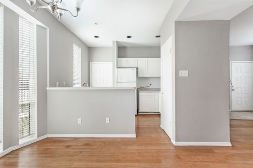 2002 N Fitzhugh Ave, #1, Dallas, TX 75204-4665