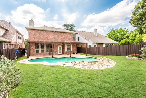 4738 Coyote Trl, Dallas, TX 75227-2821