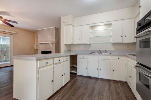7445 Brentcove Circle, Dallas, TX 75214-1806