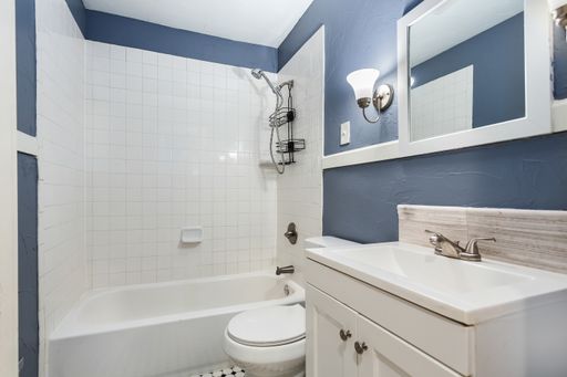 7326 Casa Loma Ave, Dallas, TX 75214-4105