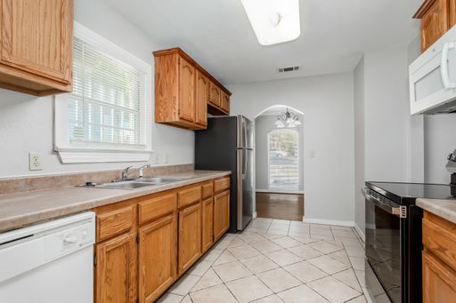 6340 Parkdale Dr, Dallas, TX 75227-6107