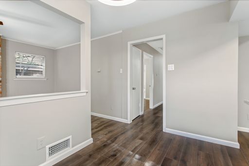 7551 Brentcove Cir, Dallas, TX 75214-1808