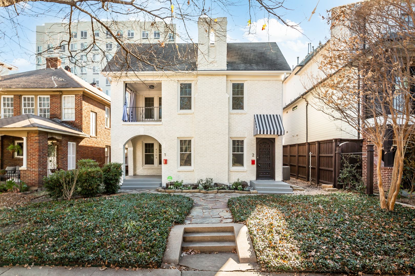 Dallas House: 4204 Prescott Ave #1