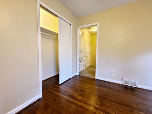 9867 Carnegie Pl, Dallas, TX 75228-3611