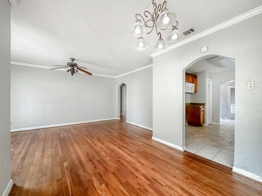 6340 Parkdale Dr, Dallas, TX 75227-6107