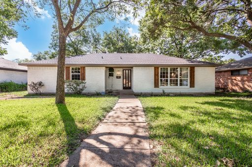 8430 Bocowood Dr, Dallas, TX 75228-5921
