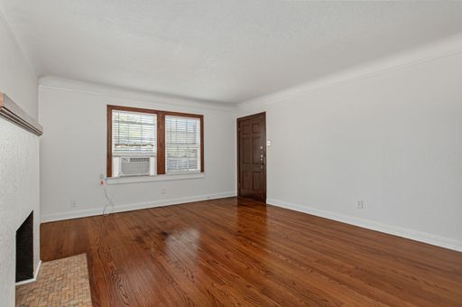 5918 La Vista Dr #3, Dallas, TX 75206-7218