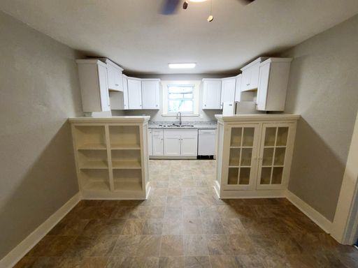 5734 Worth St, Dallas, TX 75214-4611