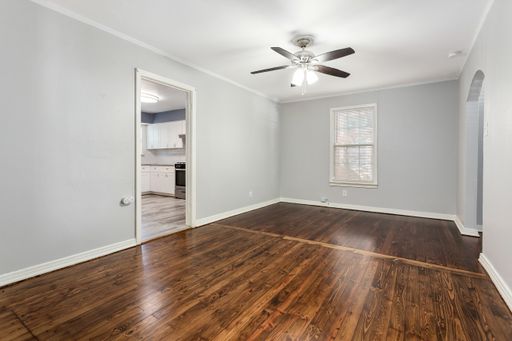 7326 Casa Loma Ave, Dallas, TX 75214-4105