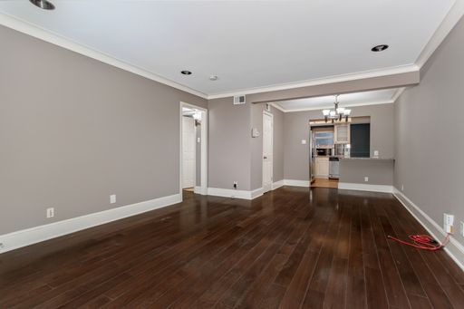 10205 Regal Oaks Dr., Apt #123, Dallas, TX 75230-4945