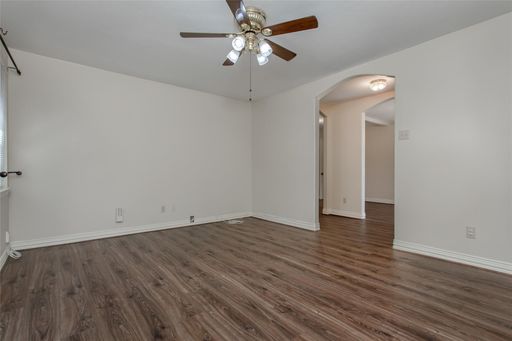 7445 Brentcove Circle, Dallas, TX 75214-1806