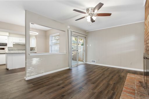 7551 Brentcove Cir, Dallas, TX 75214-1808