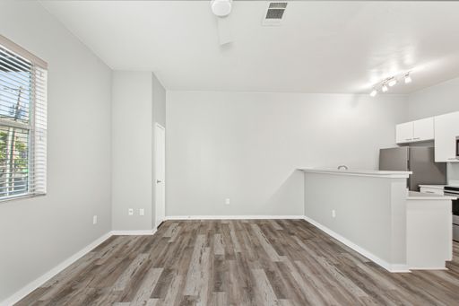 3015 Bryan St Apt 1A, Dallas, TX 75204-6144