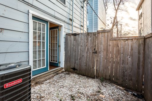 1901 N Fitzhugh Ave, #1, Dallas, TX 75204