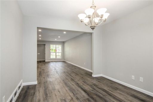 2808 Golfing Green Dr, Farmers Branch, TX 75234-4903
