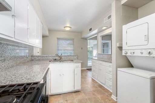6506 Saint Moritz Ave, Dallas, TX 75214-2428