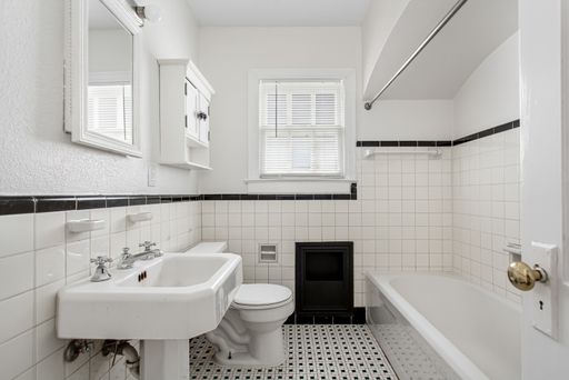 5918 La Vista Dr #3, Dallas, TX 75206-7218