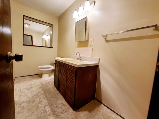 9867 Carnegie Pl, Dallas, TX 75228-3611