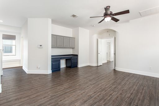 4738 Coyote Trl, Dallas, TX 75227-2821