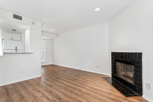 1901 N Fitzhugh Ave, #19, Dallas, TX 75204-4669