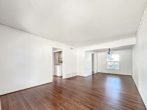 3226 San Medina Ave, Dallas, TX 75228-3128