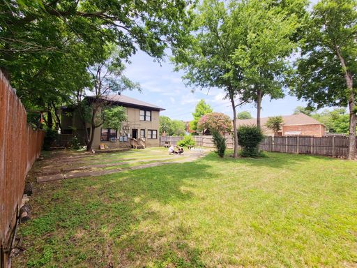 5734 Worth St, Dallas, TX 75214-4611