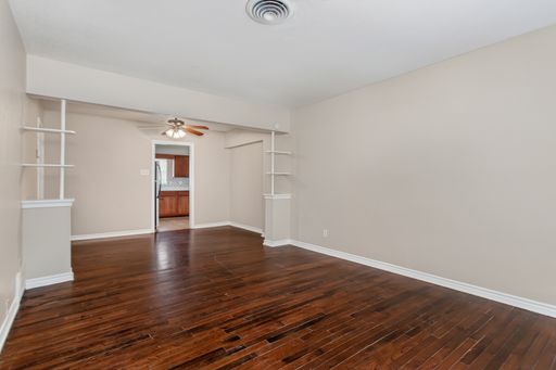 10943 Desdemona Dr, Dallas, TX 75228-2532
