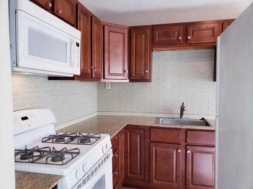 6038 Victor St, Dallas, TX 75214-5602