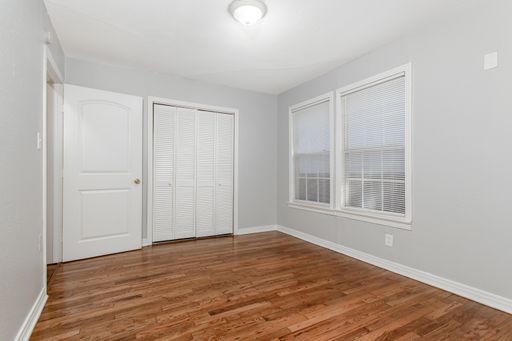 7326 Casa Loma Ave, Dallas, TX 75214-4105