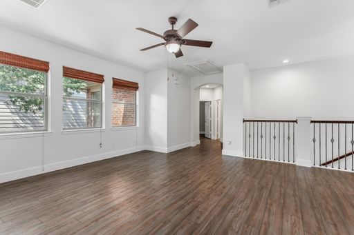 4738 Coyote Trl, Dallas, TX 75227-2821