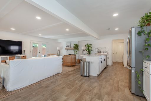 8430 Bocowood Dr, Dallas, TX 75228-5921