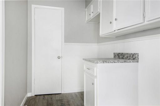 2808 Golfing Green Dr, Farmers Branch, TX 75234-4903