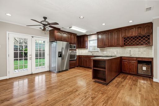 6219 Penrose Ave, Dallas, TX 75214-3041