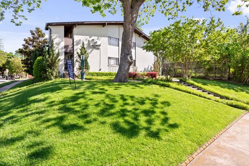 5722 Gaston Ave, #D, Dallas, TX 75214-6418