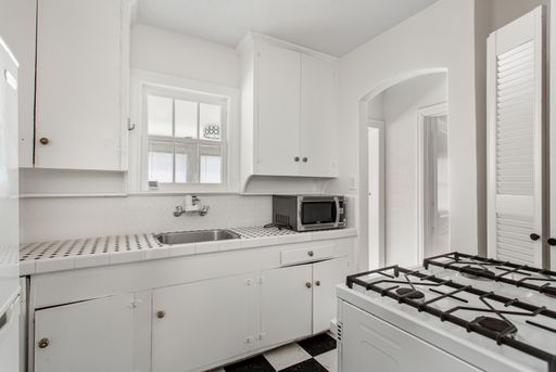 5918 La Vista Dr #3, Dallas, TX 75206-7218