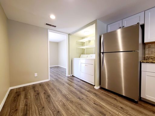 4130 Santa Barbara Dr, Dallas, TX 75214-2856