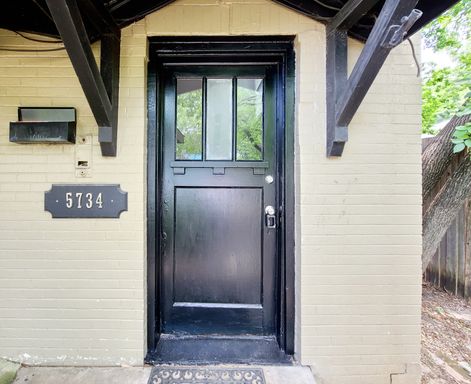 5734 Worth St, Dallas, TX 75214-4611