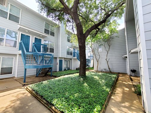 1901 N Fitzhugh Ave, #8, Dallas, TX 75204-4667