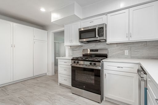 3311 Tooms St, Dallas, TX 75227-6345