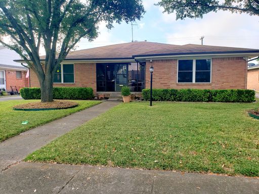 11038 Wyatt St, Dallas, TX 75218-2544