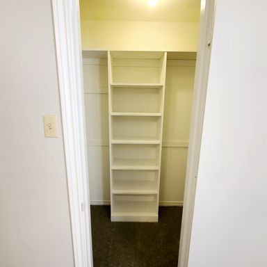 11352 Quail Run St, Dallas, TX 75238-3848