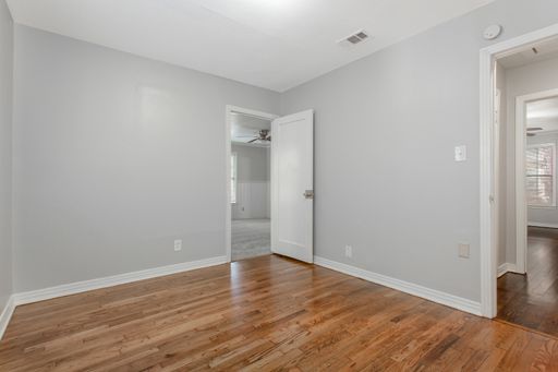 7326 Casa Loma Ave, Dallas, TX 75214-4105