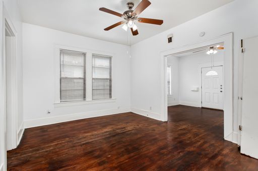 5925 Worth St, Dallas, TX 75214-4456