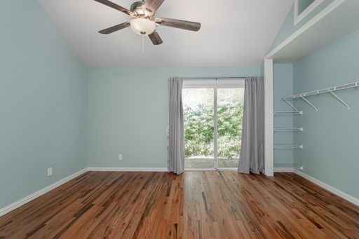 4139 Rosser Sq, Dallas, TX 75244-6643