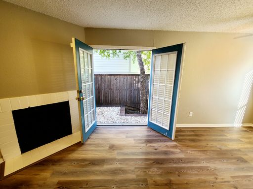 1901 N Fitzhugh Ave, #2, Dallas, TX 75204-4666