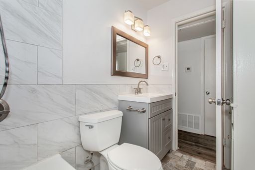 5722 Gaston Ave, #D, Dallas, TX 75214-6418