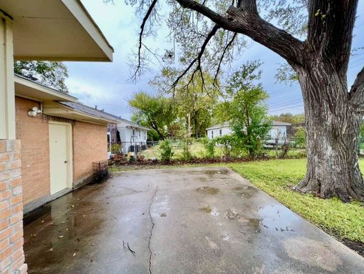 3309 San Marcus Ave, Dallas, TX 75228-3431
