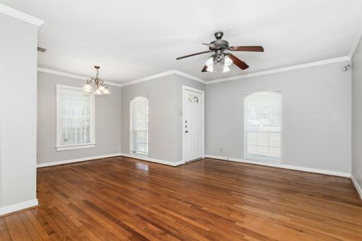 6340 Parkdale Dr, Dallas, TX 75227-6107