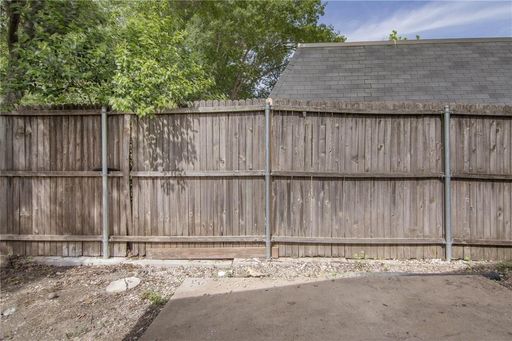 2808 Golfing Green Dr, Farmers Branch, TX 75234-4903