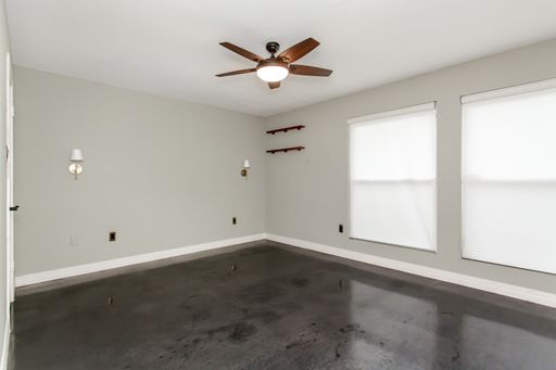 13109 Burninglog Ln, Dallas, TX 75243-2127